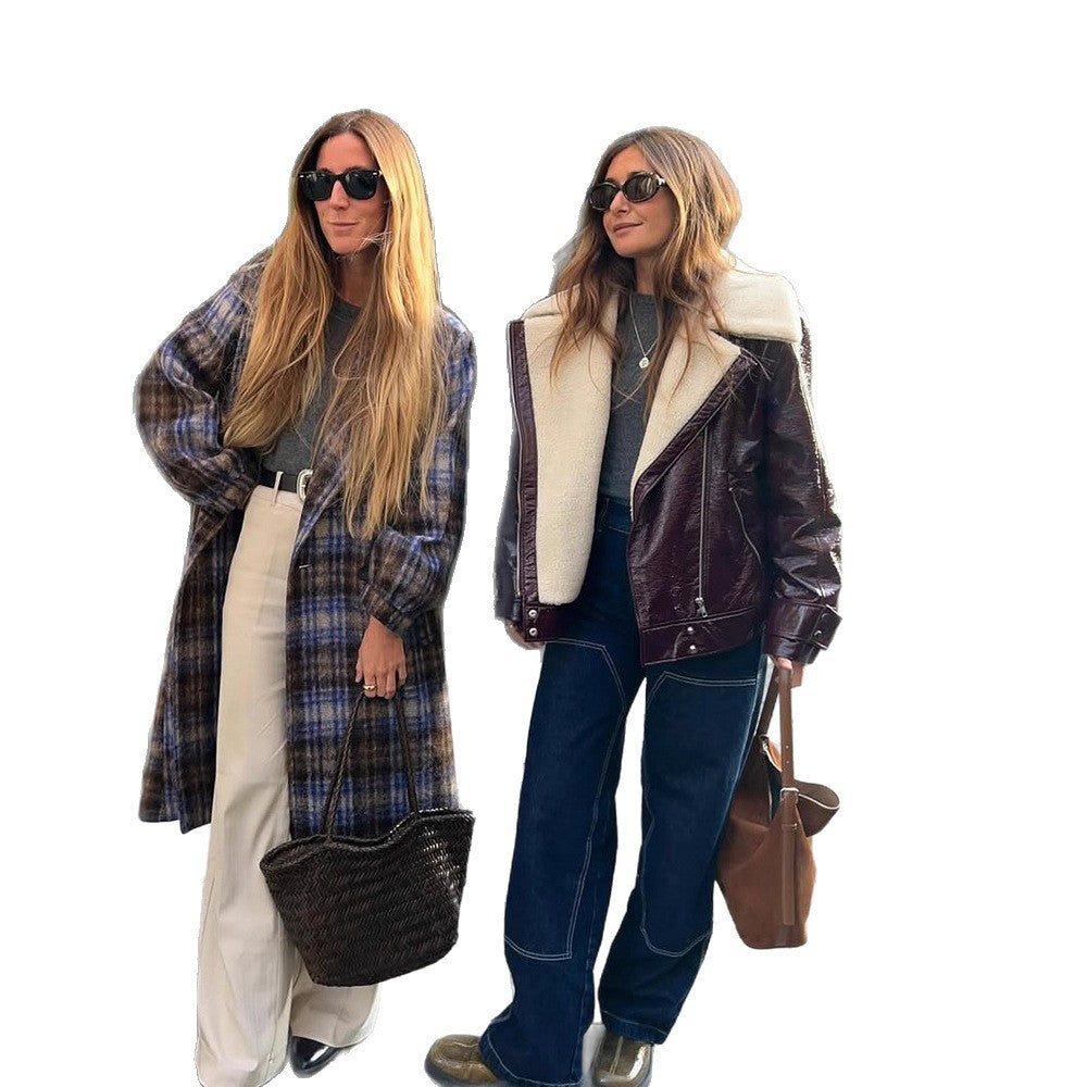 Damen Lackleder-Bikerjacke mit Sherpa-Futter und Oversize-Schnitt Nord Taschen