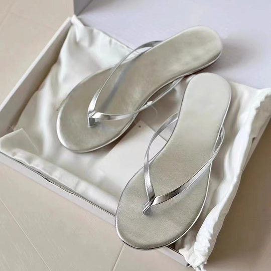 Damen Elegante Flip-Flops mit schimmerndem Riemen und komfortabler Sohle