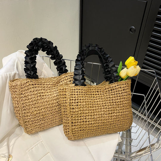 Damen Strandtasche aus handgewebtem Naturmaterial mit dekorativem Kordelzug Nord Taschen