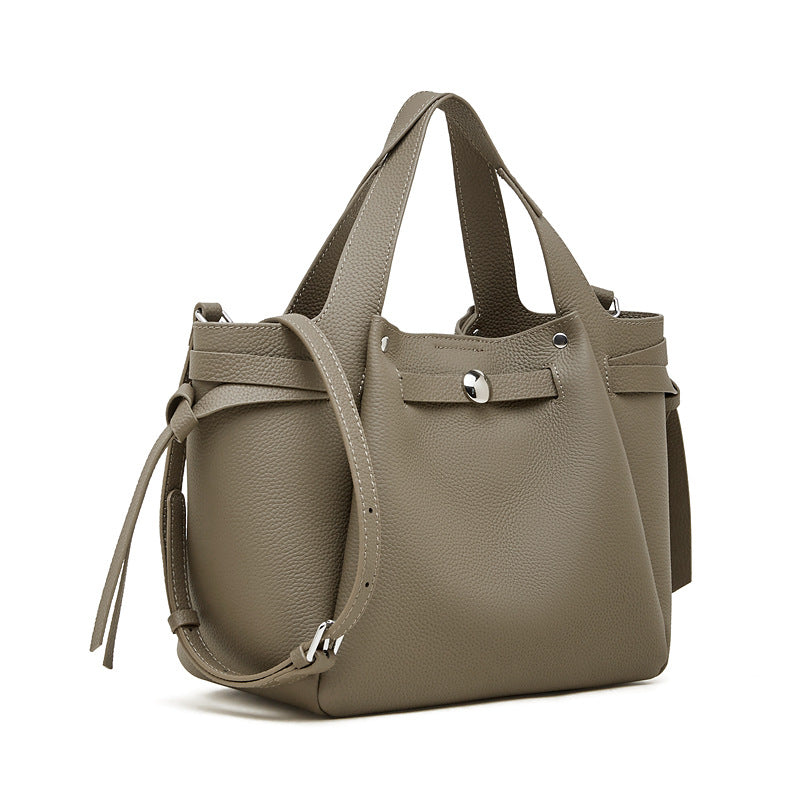 Damen Hobo-Tasche mit abnehmbaren Tragegriffen und praktischem Innenlayout Nord Taschen