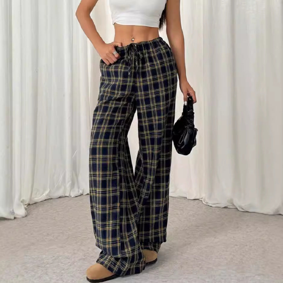 Damen weite Karo-Hose aus angenehmem Baumwollstoff mit Gummibund und seitlichen Taschen