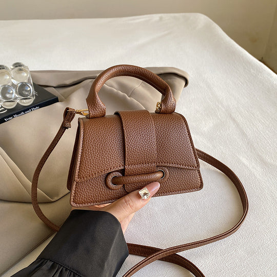Damen Mini-Schultertasche mit elegantem Knopfverschlussystem Nord Taschen