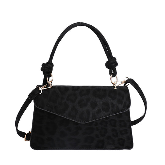 Damen Umhängetasche mit eleganter Leo-Prägung und abnehmbarem Schulterriemen Nord Taschen