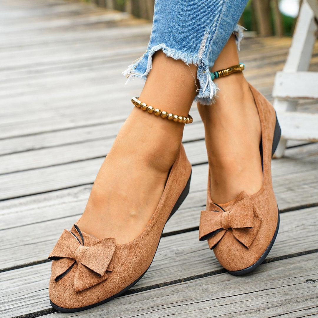 Damen  minimalistische Samt-Ballerina mit dekorativer Fußkette und ergonomischem Komfortfußbett Nord Taschen