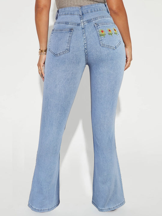 Damen hochgeschnittene schmal zulaufende ausgestellte Jeans mit taillenformendem Bund Nord Taschen