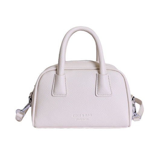 Damen Handtasche im modernen Curvy-Design mit abnehmbarem Schulterriemen Nord Taschen