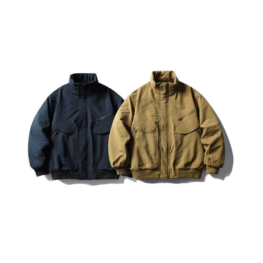 Herren Boxy-Utility-Bomberjacke mit hohem Stehkragen, verdeckter Frontblende und Zip-Brusttasche Nord Taschen