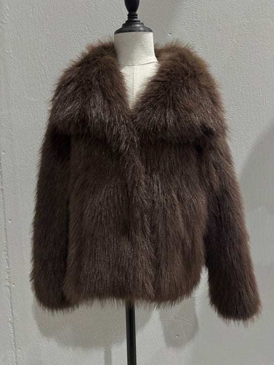 Damen Kurzbolero im Boxy-Cut aus veganem Shaggy-Kunstpelz mit XXL-Schalkragen Nord Taschen