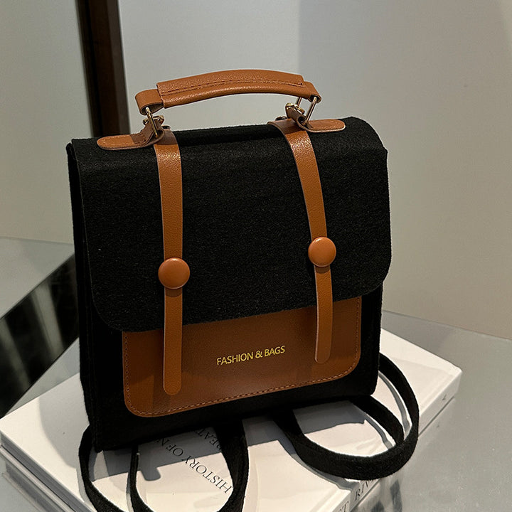 Damen Rucksacktasche mit modischem Plüsch-Anhänger Nord Taschen