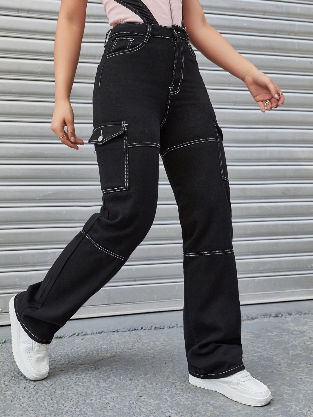 Damen Hochtaillierte Cargo-Hose mit Kontrastnähten und geradem Bein Nord Taschen