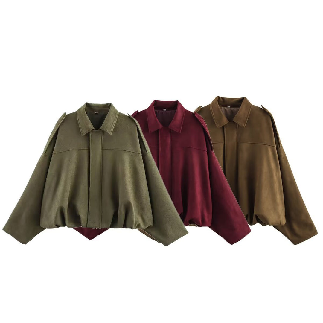 Damen Kurz geschnittene Oversize-Suèdejacke mit Schulterklappen und elastischem Saum Nord Taschen
