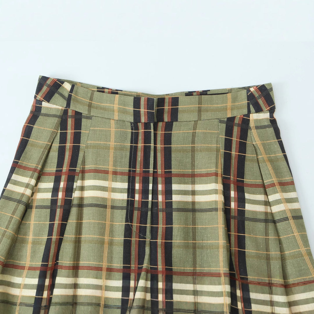 Damen 90+ weit geschnittene High‑Waist Palazzo‑Hose im Karierten Plissee‑Look Nord Taschen
