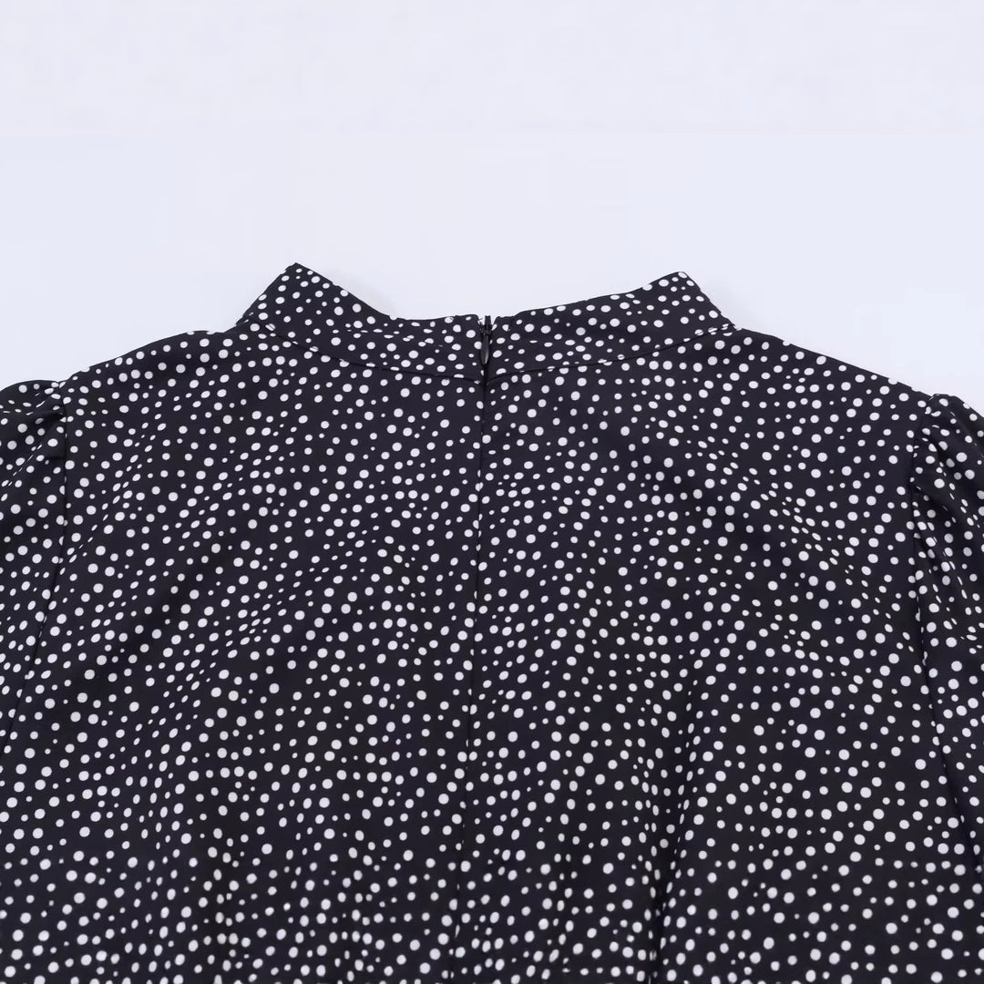 Damen Midikleid mit geraffter Brustpartie und weiten Ballonärmeln Nord Taschen