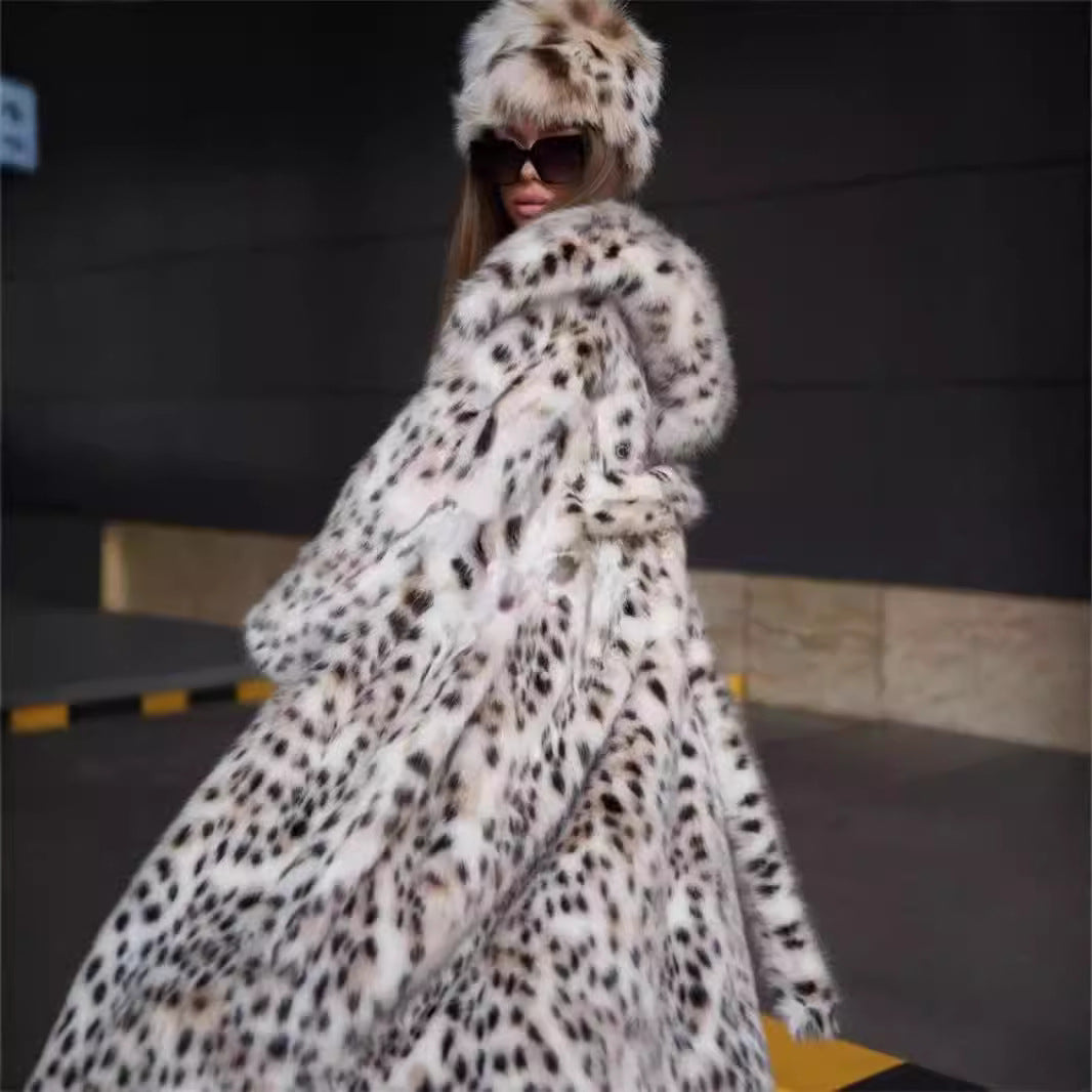 Damen Kapuzen-Kunstfellmantel in Oversize-Silhouette mit Leopardenmuster Nord Taschen