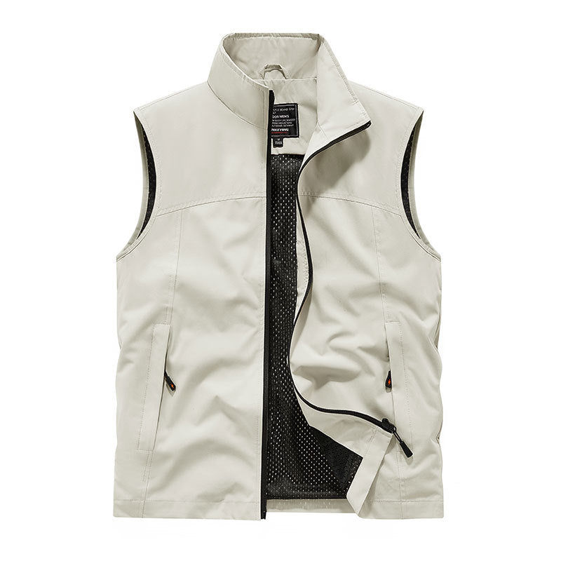 Damen Softshell‑Weste mit Meshfutter wind- und wasserabweisend Stehkragen und Frontreißverschluss Nord Taschen