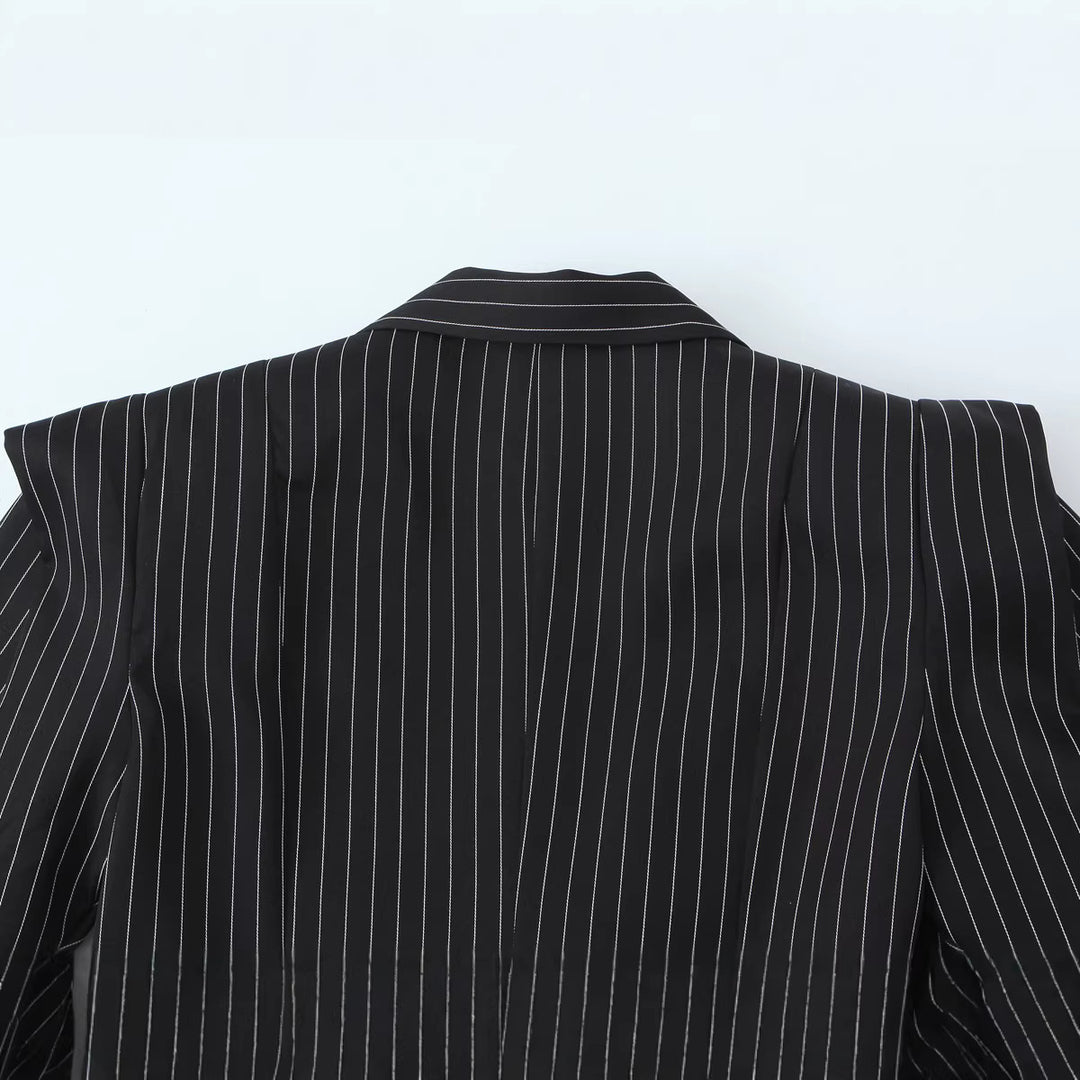 Damen Doppelreihiger Nadelstreifen-Blazer mit strukturierter Schulterpasse Nord Taschen
