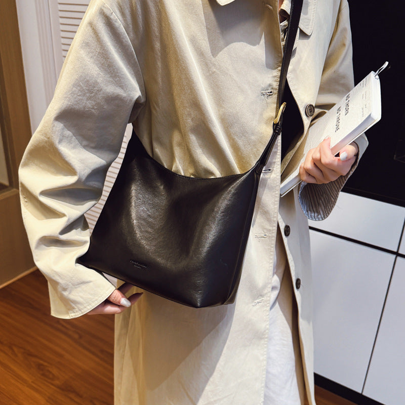 Damen stilvolle Hobo-Tasche aus hochwertigem Leder Nord Taschen