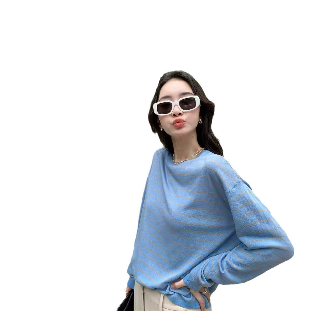Damen leichte Kapuzen-Strickjacke mit Reißverschluss und feinen Streifen Nord Taschen