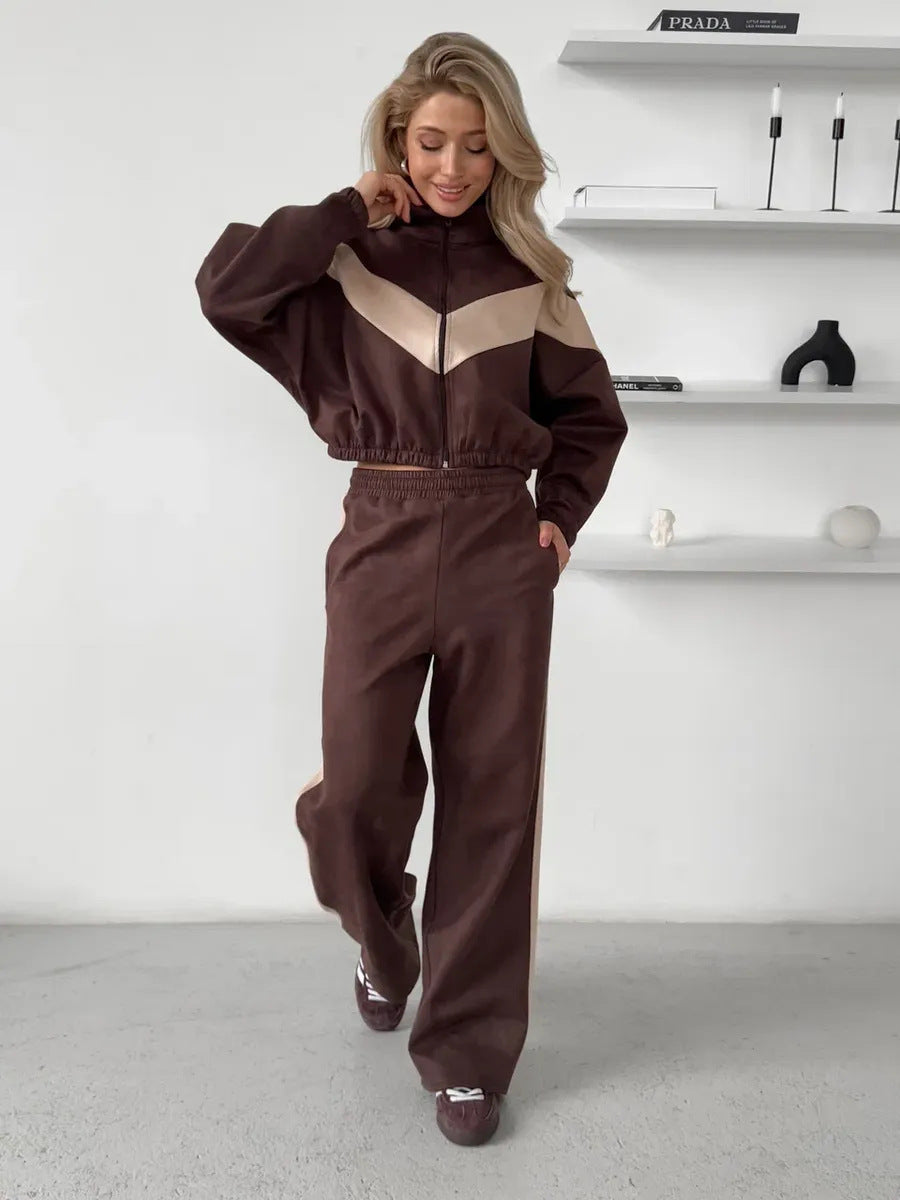 Damen cropped Zipjacke und weite Trackpants mit kontrastierendem Seitenstreifen Nord Taschen