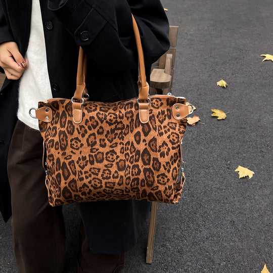 Damen elegante Hobo-Tasche aus luxuriösem Wildleder mit verstellbarem Schulterriemen Nord Taschen
