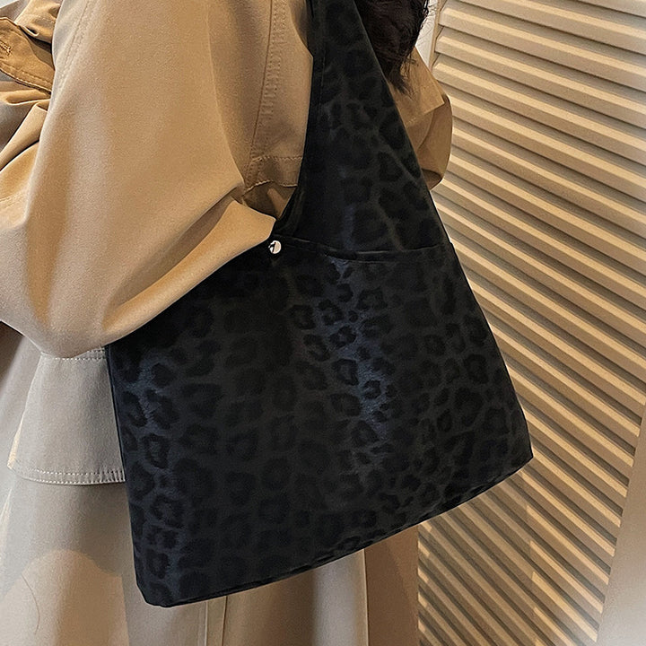 Damen Hobo-Tasche aus luxuriösem Wildleder mit moderner Leopardenprägung Nord Taschen