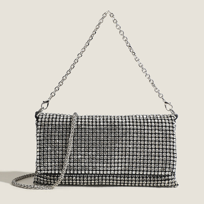 Damen Clutch mit funkelndem Strass und eleganter Kettenverzierung Nord Taschen