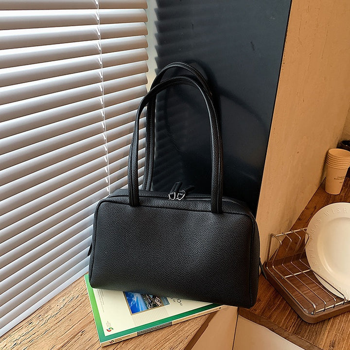 Damen elegante Handtasche mit strukturiertem Leder und praktischen Fächern Nord Taschen