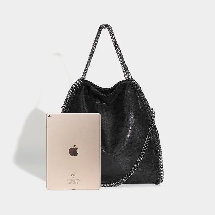 Damen Hobo-Tasche aus hochwertigem Kunstleder mit edlen Kettenakzenten Nord Taschen