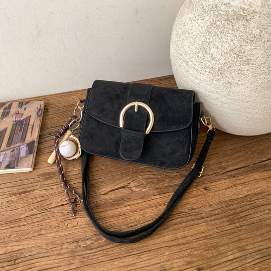 Damen elegante Umhängetasche mit stylischen goldenen Akzenten Nord Taschen