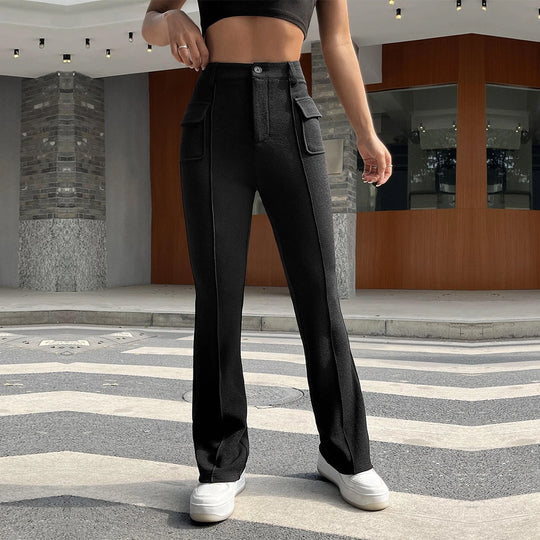 Damen hochgeschnittene Cargo-Hose mit frontnaht, ausgestelltem Bein und aufgesetzten Pattentaschen Nord Taschen