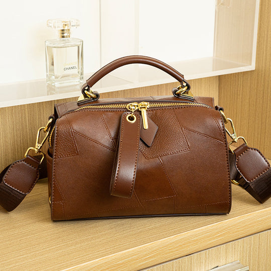 Damen elegante Handtasche mit strukturiertem Kunstleder und goldenen Akzenten Nord Taschen