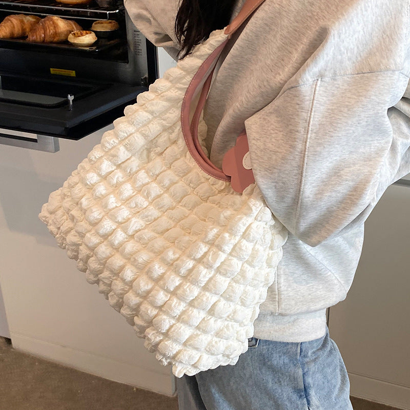Damen Hobo-Tasche aus strukturiertem Material mit praktischen Fächern Nord Taschen