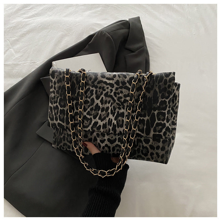 Damen elegante Clutch-Tasche im Leoparden-Look Nord Taschen