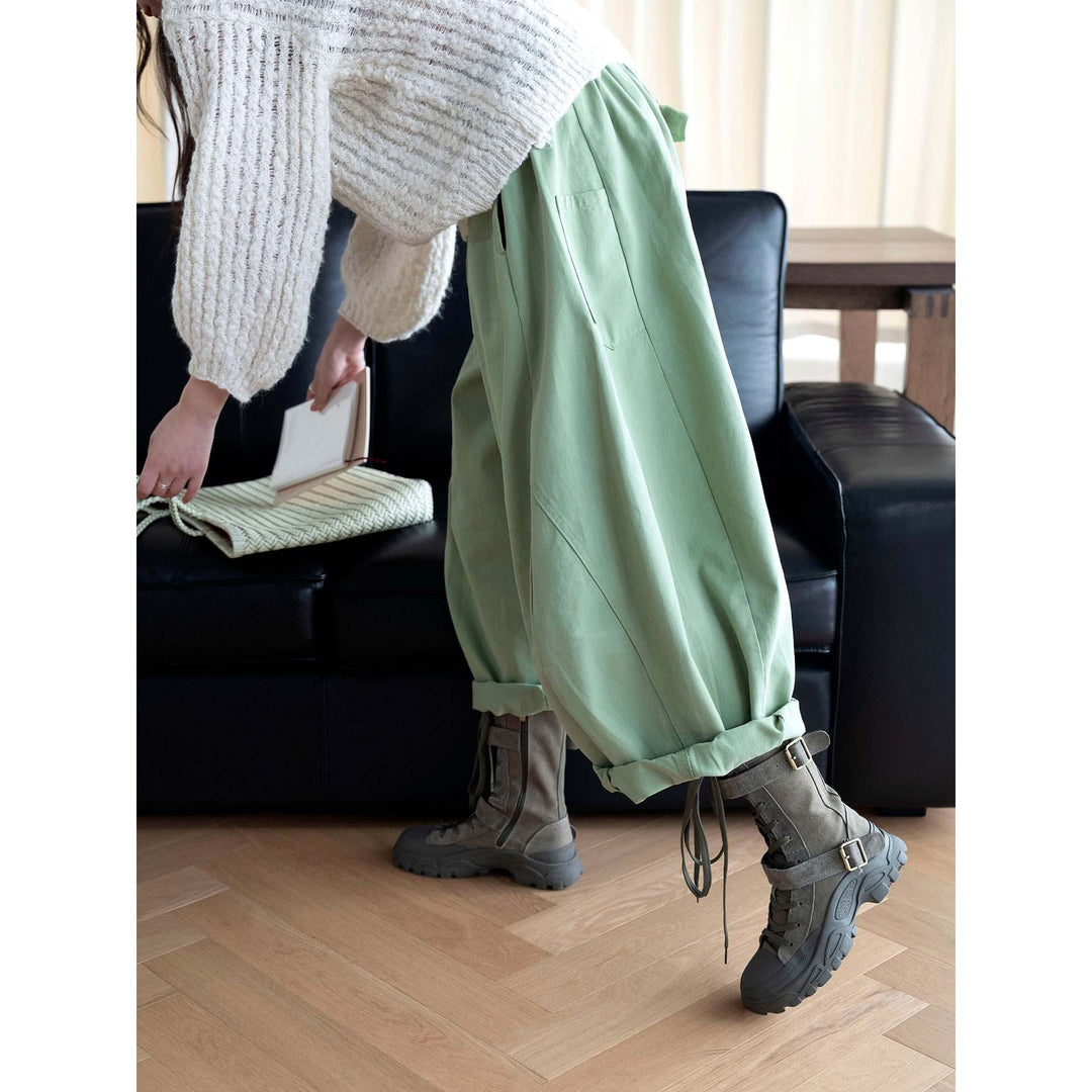 Damen Voluminöse plissierte Weite-Hose mit hohem Bund und Umschlagsaum Nord Taschen