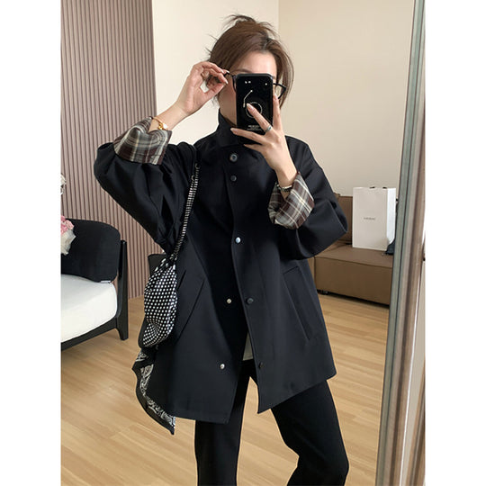 Damen Kurztrenchjacke im Oversize‑Boxy‑Schnitt mit Stehkragen und kariertem Ärmelaufschlag Nord Taschen