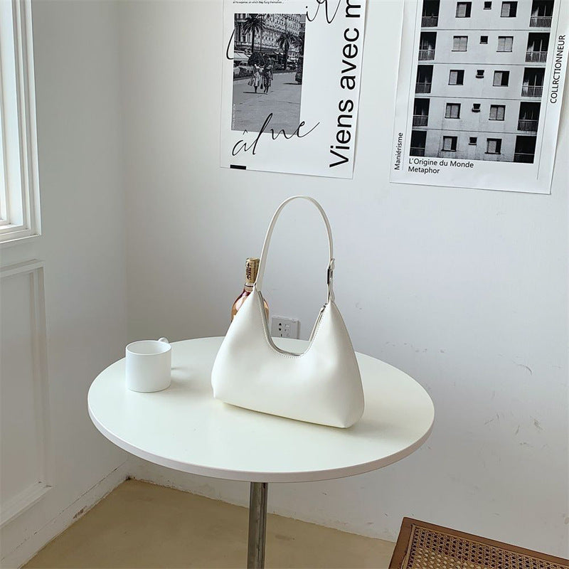 Damen Hobo-Tasche mit modernem Design und flexiblem Tragegurt Nord Taschen