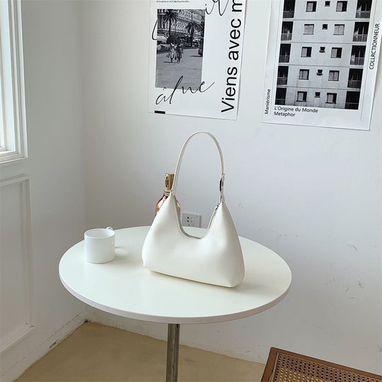Damen Hobo-Tasche mit modernem Design und flexiblem Tragegurt Nord Taschen