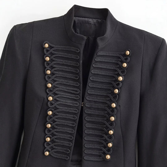 Damen Kastenfreie Militär-Jacke im Cropped‑Schnitt mit Stehkragen und Zierkordel-Detail Nord Taschen