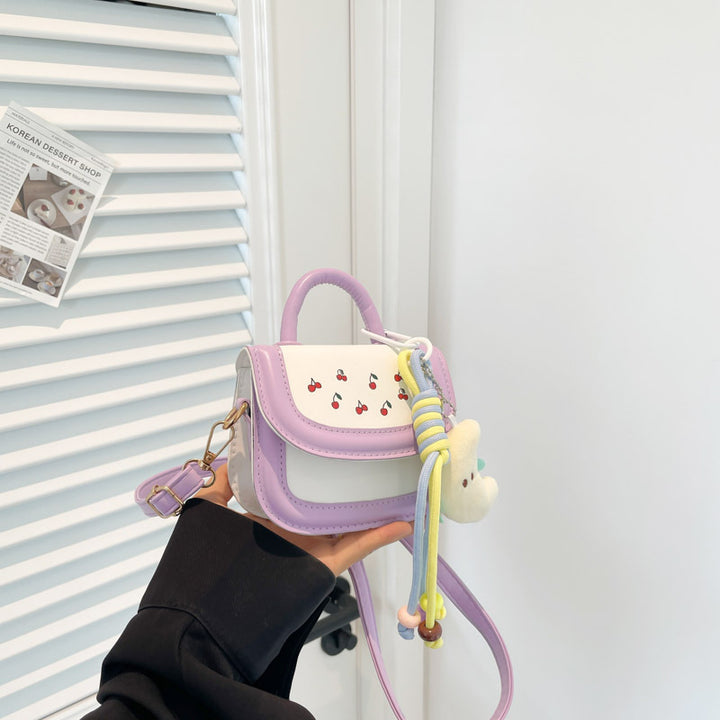 Damen Mini-Handtasche mit fröhlichem Kirschdesign und charmanten Anhängern Nord Taschen