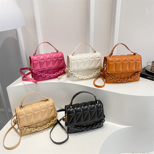 Damen elegante Umhängetasche mit strukturiertem Design und luxuriösem Kettenverschluss Nord Taschen