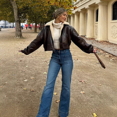 Damen Kurz geschnittene Fliegerjacke mit Teddy-Futter und Oversized-Ärmeln Nord Taschen