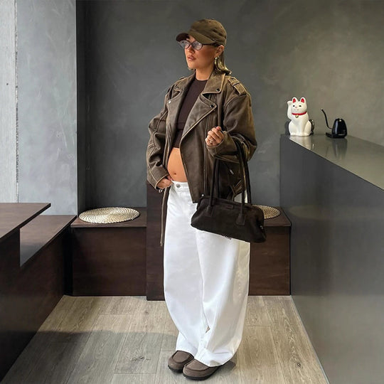 Damen Veloursleder‑Optik Bikerjacke mit Schulterklappen und asymmetrischem Reißverschluss Nord Taschen