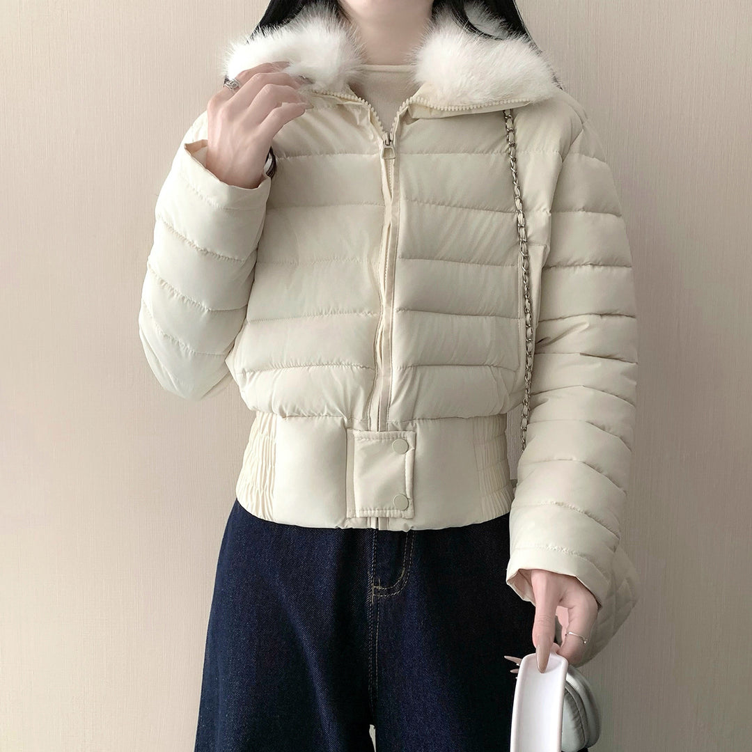 Damen nan kurze wattierte Taillenjacke mit abnehmbarem Kunstfellkragen und verstärktem Saum Nord Taschen