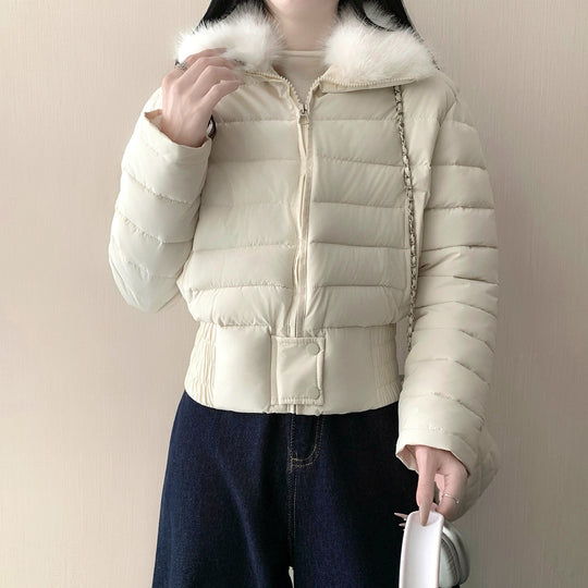 Damen nan kurze wattierte Taillenjacke mit abnehmbarem Kunstfellkragen und verstärktem Saum Nord Taschen