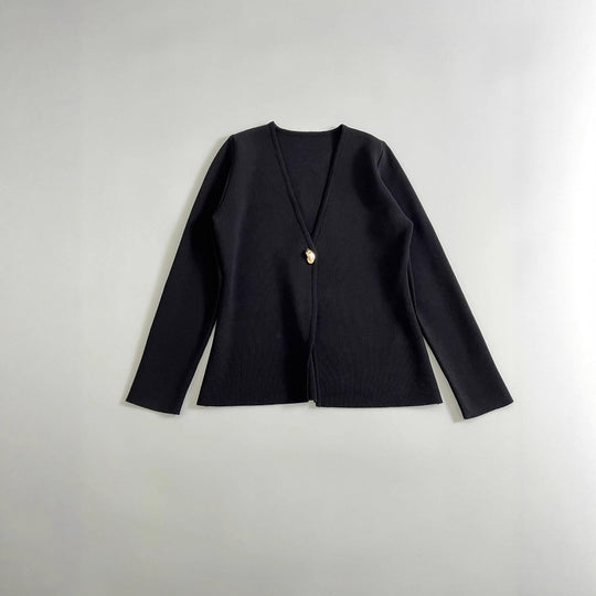 Damen Feiner V‑Ausschnitt-Cardigan mit Schmuckknopf und kastiger Silhouette Nord Taschen