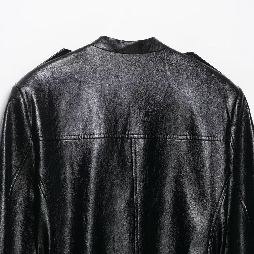 Damen Taillierte Kunstlederjacke im Trenchstil mit Stehkragen, Pattentaschen und Bindegürtel Nord Taschen