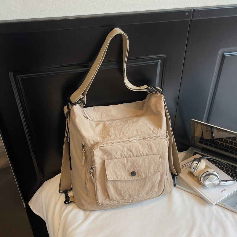 Damen Umhängetasche mit vielseitigen Fächeroptionen und ergonomischem Tragesystem Nord Taschen