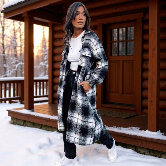 Damen Longline-Karo-Überhemd mit Oversize-Schnitt und aufgesetzten Pattentaschen Nord Taschen