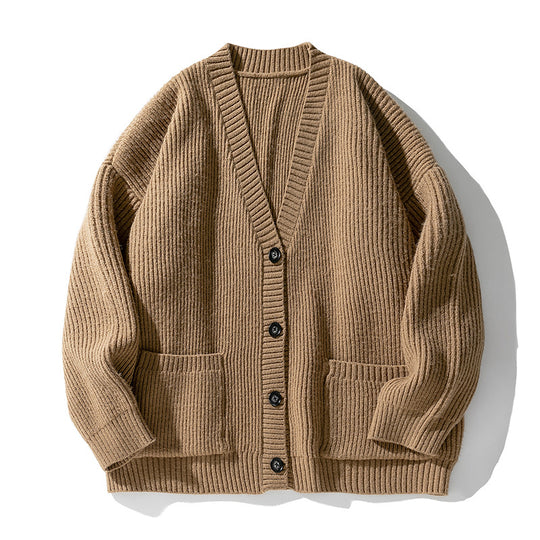Unisex Oversize Strickcardigan mit V‑Ausschnitt, Knopfleiste und aufgesetzten Taschen Nord Taschen