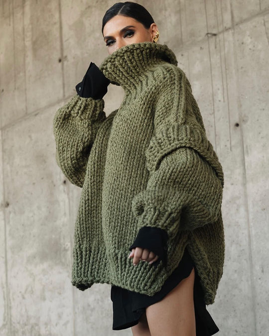 Damen Oversize Grobstrickpullover mit hohem Rollkragen Nord Taschen